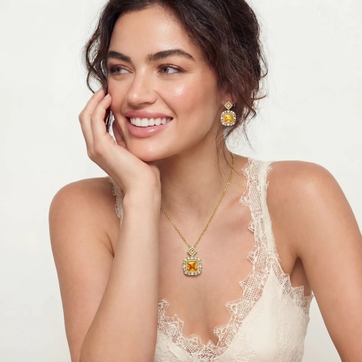 Heirloom Square Set