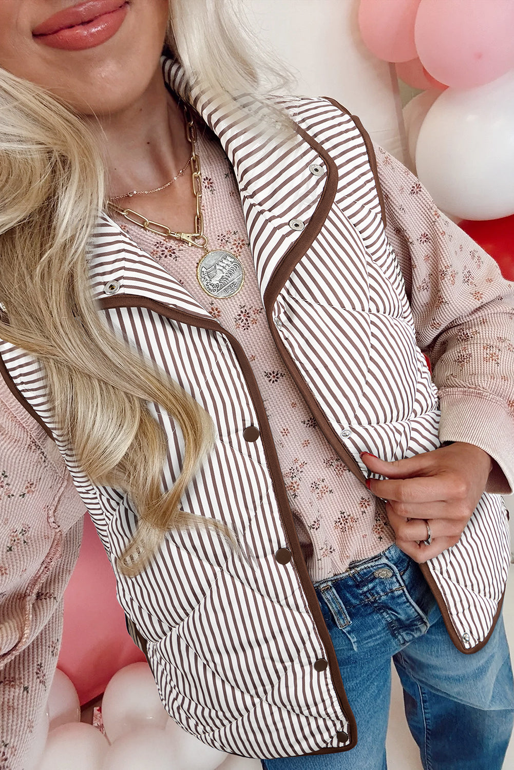 Black Striped Snap Button Scalloped Hem Winter Vest