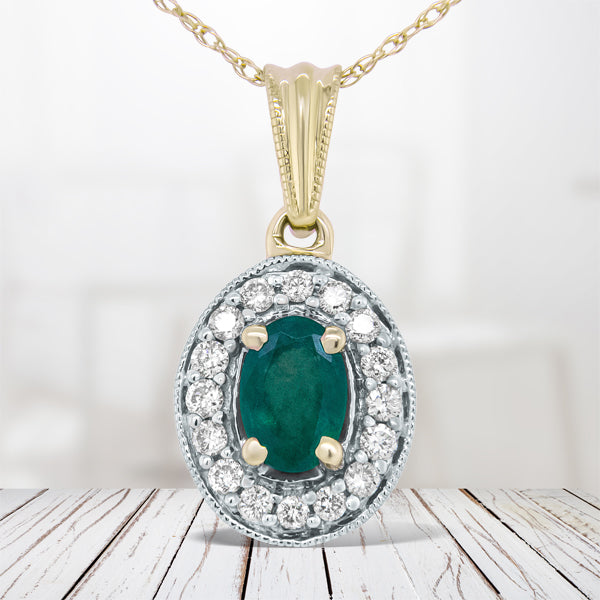 14K Yellow Gold 6x4mm Emerald and 1/5 Cttw Round Diamond Halo Pendant 18" Necklace - (H-I Color, SI1-SI2 Clarity)