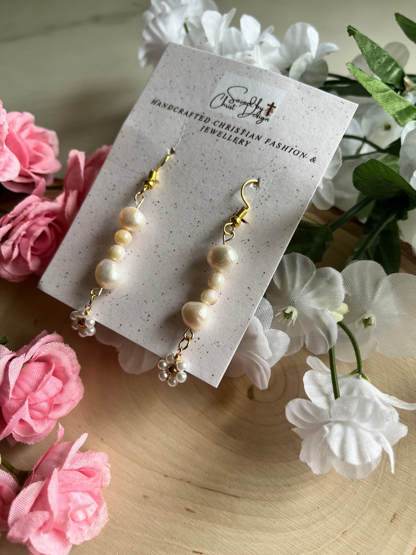 Pearl Daisy Gold Earrings – Christian Jewelry Inspired by Proverbs 31