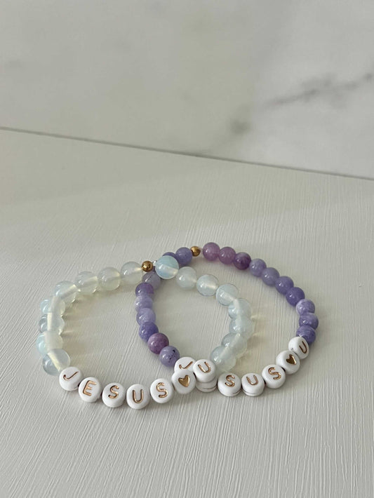 Jesus Loves U Bead Bracelet – Marble Faith-Inspired Jewelry