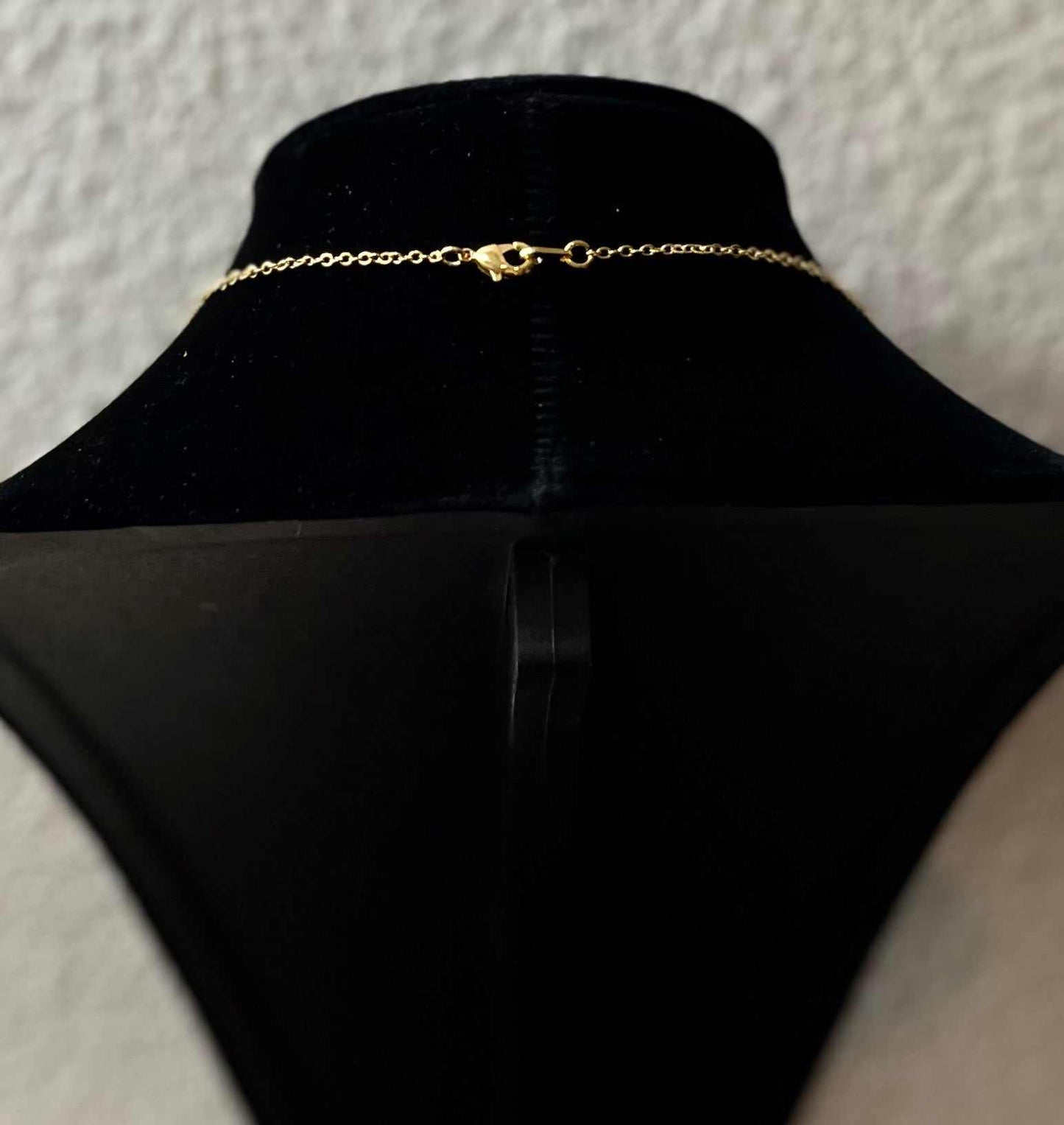 Gold Necklace – 16K Faith Pendant with Daisies and Cross