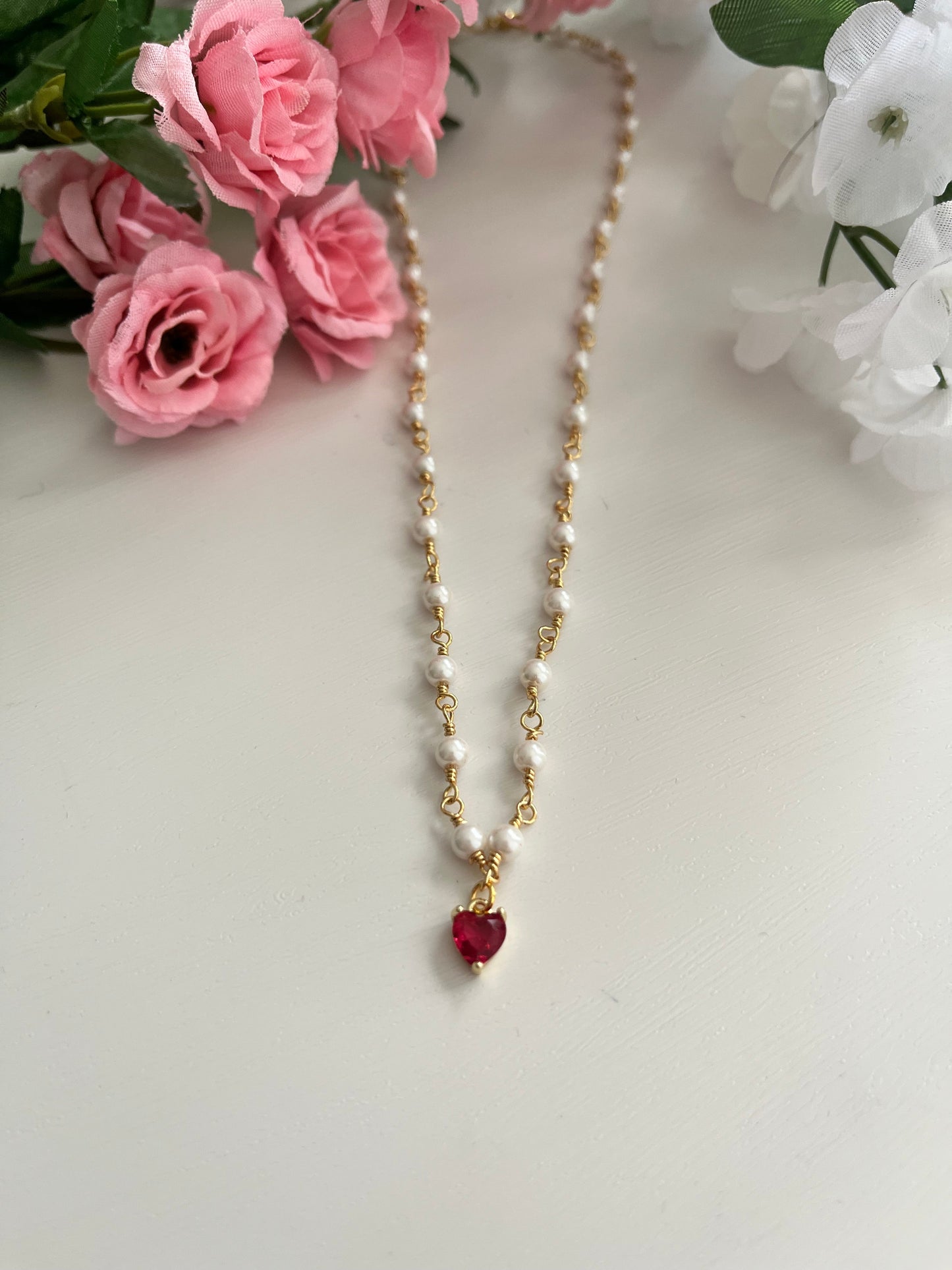 Gold Heart Necklace with Freshwater Pearl – 18K Heart Pendant