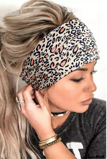 Wide leopard print sports headband