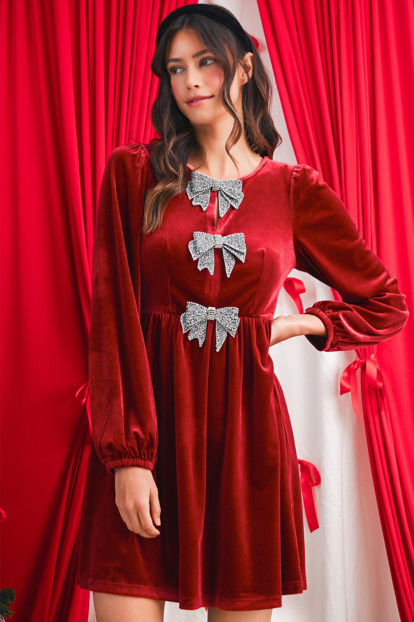 Evergreen Bowknot Decor High Waist Velvet Mini Dress