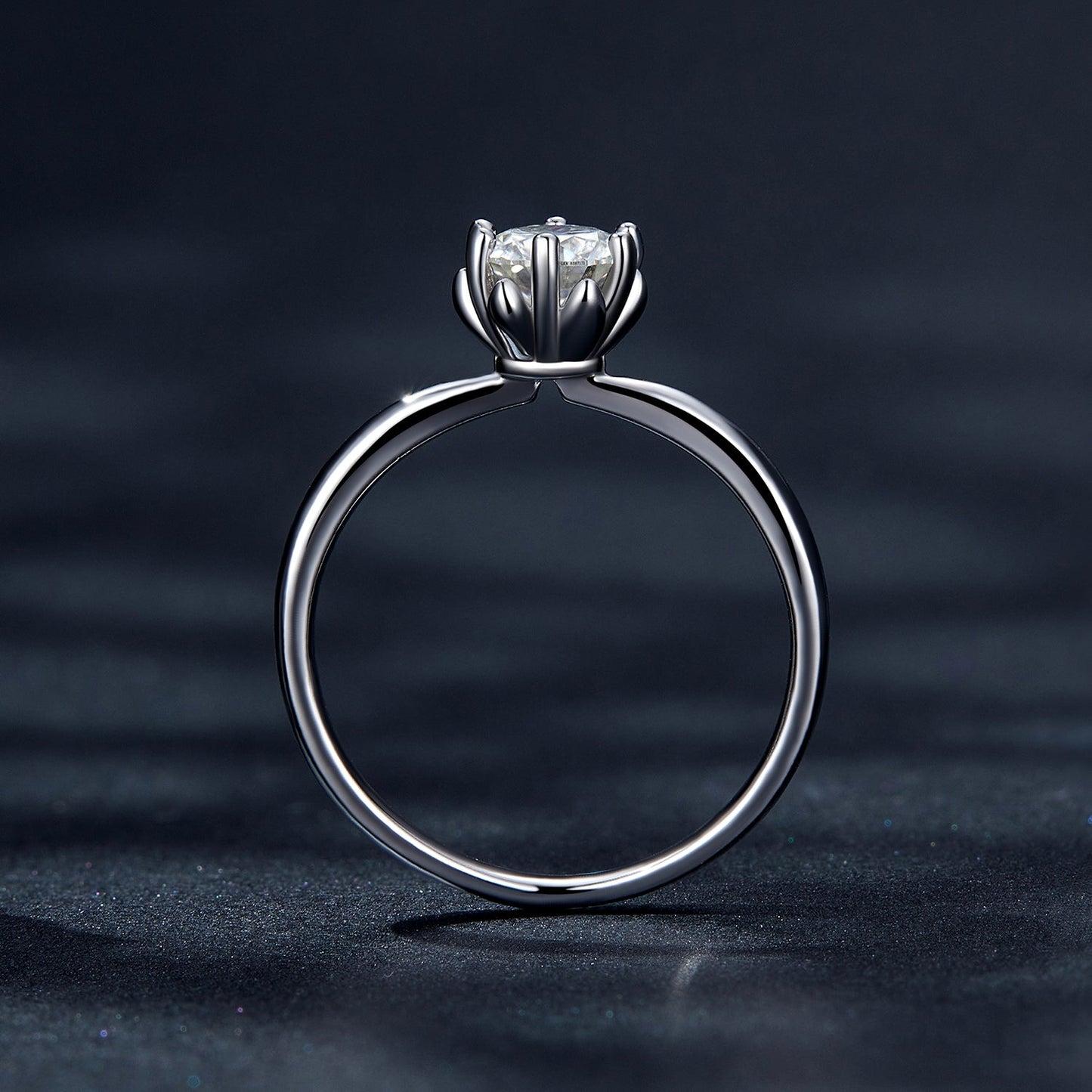 925 Sterling Silver Plated Moissanite Ring Size 6