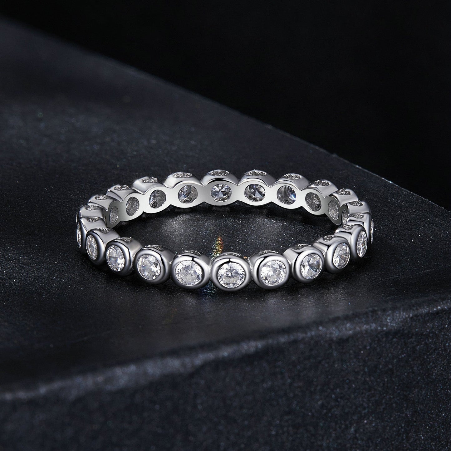 925 Sterling Silver 2mm Moissanite Ring Size 7 for Women