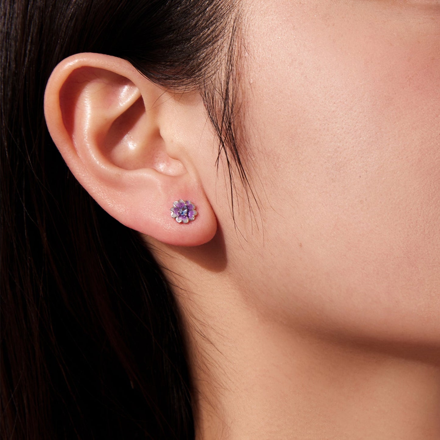 925 Sterling Silver Earrings with Pavé CZ and Enamel Process, 0.8cm, White Gold Plated for Women