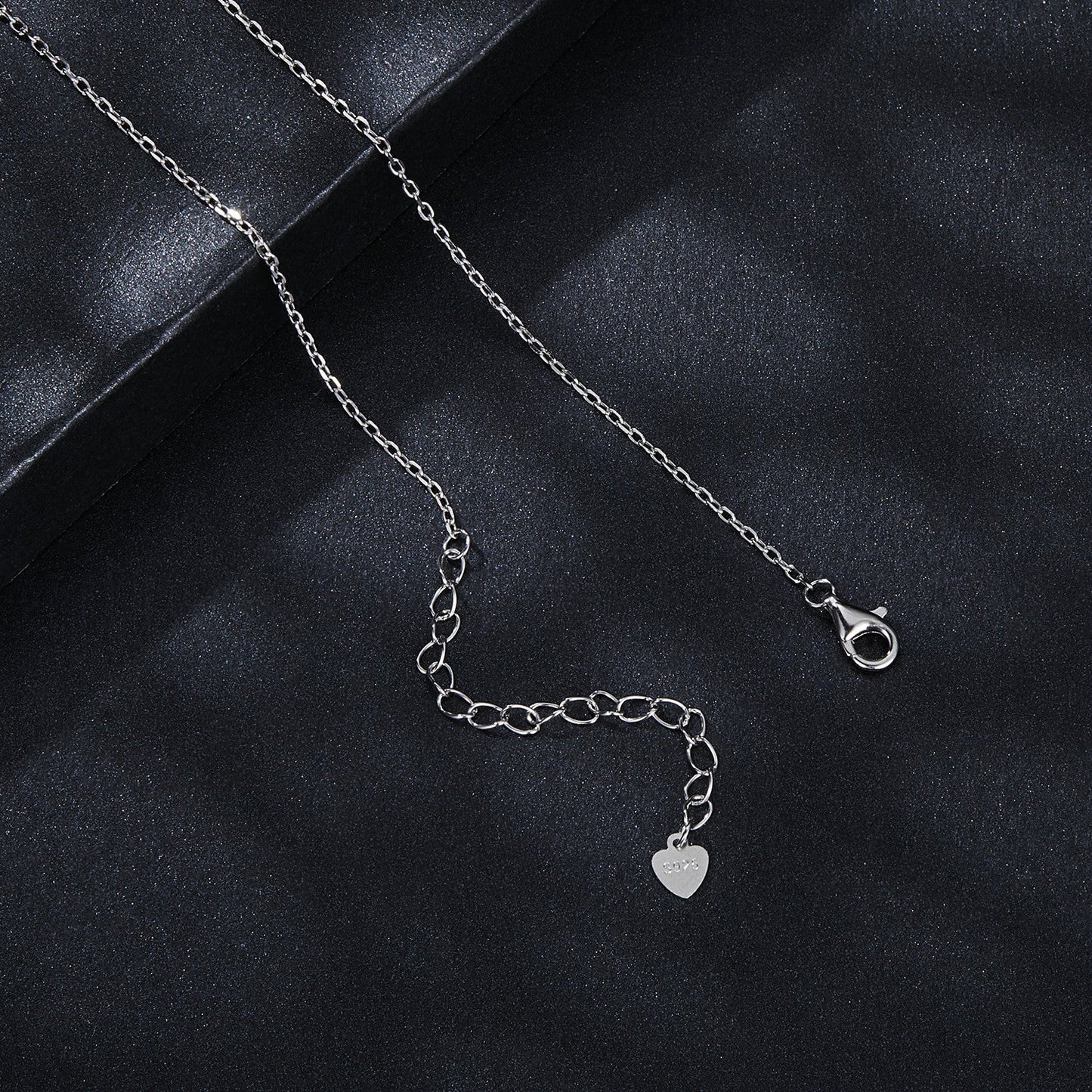 925 Sterling Silver Moissanite 6.5mm Diamond-like Pendant Necklace for Women