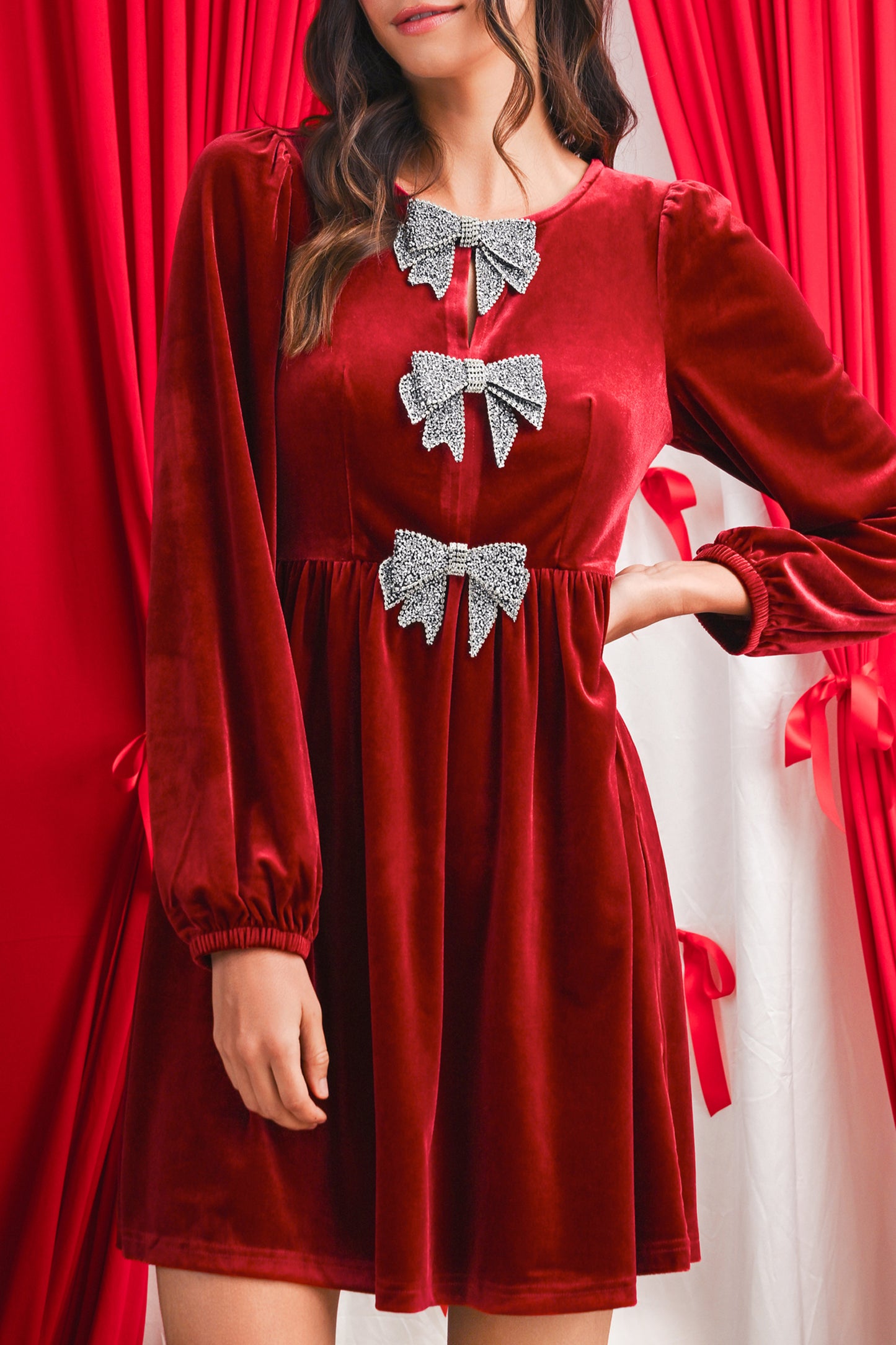 Evergreen Bowknot Decor High Waist Velvet Mini Dress