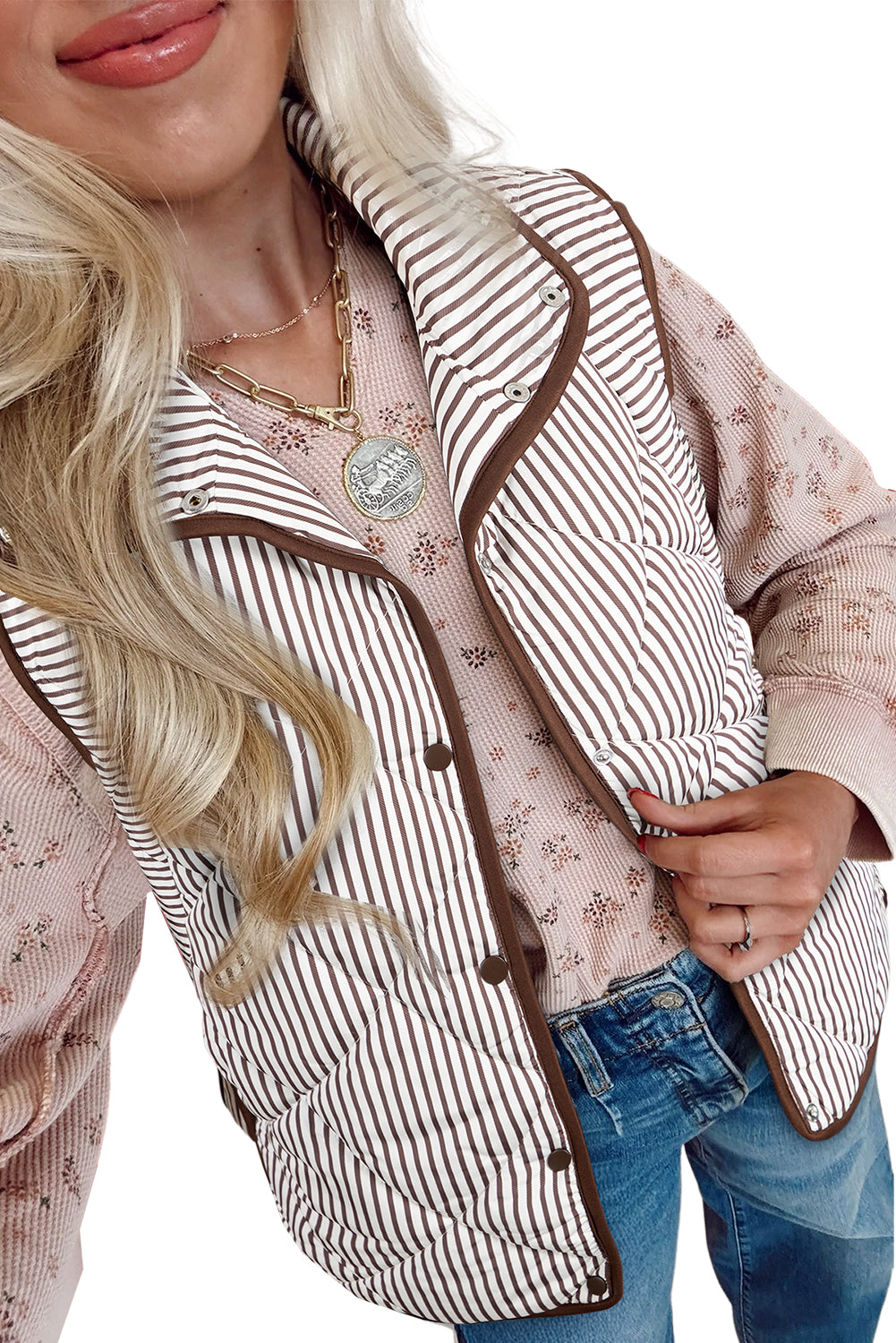 Black Striped Snap Button Scalloped Hem Winter Vest