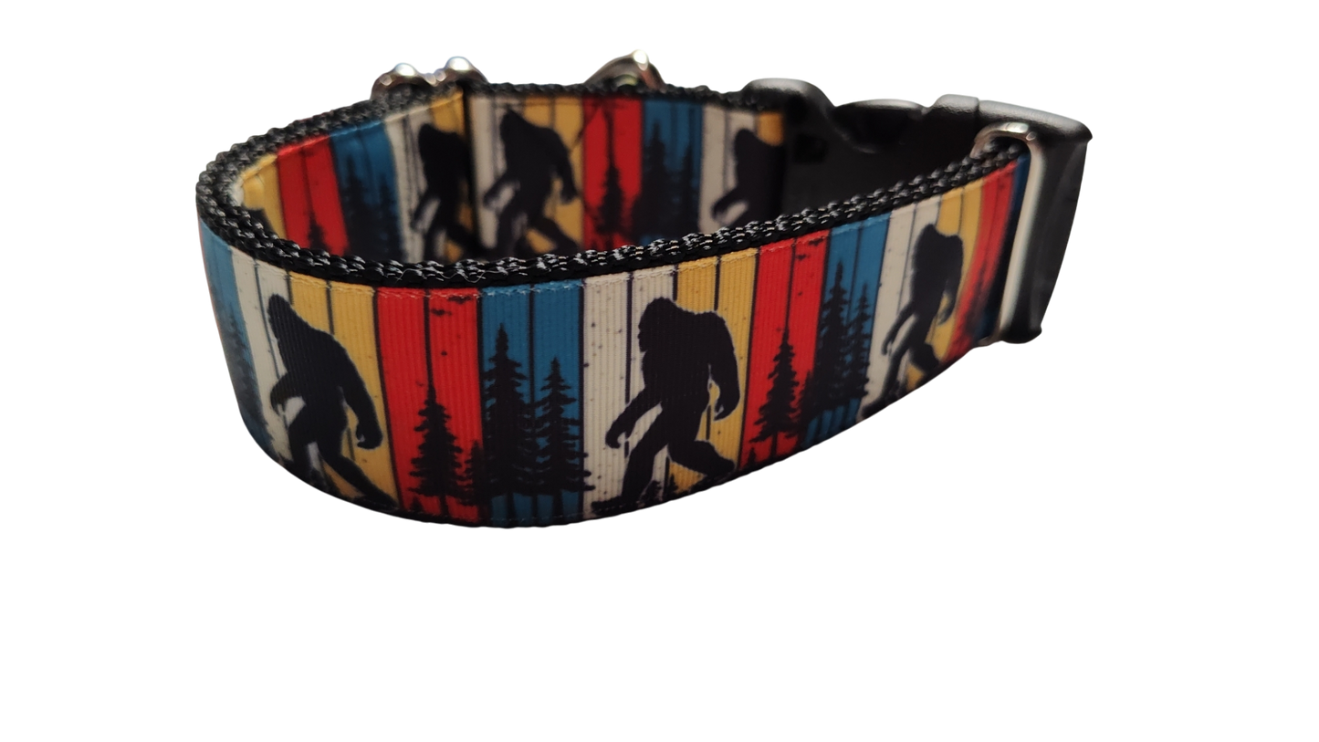 1.5" Wide Bigfoot Sasquatch Yeti Nylon Dog Collar