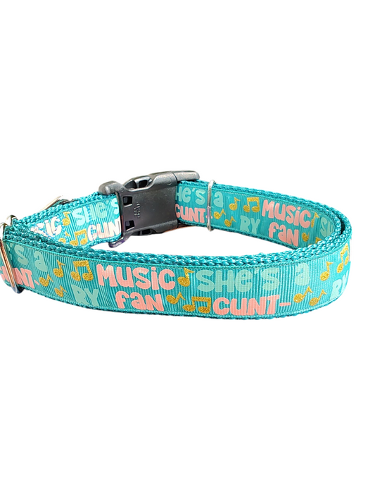 She's a Cunt-ry Music Fan Nylon Dog Collar