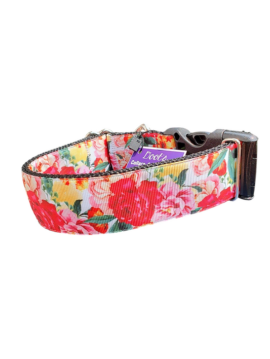 1.5" Wide Smell The Roses Nylon Dog Collar