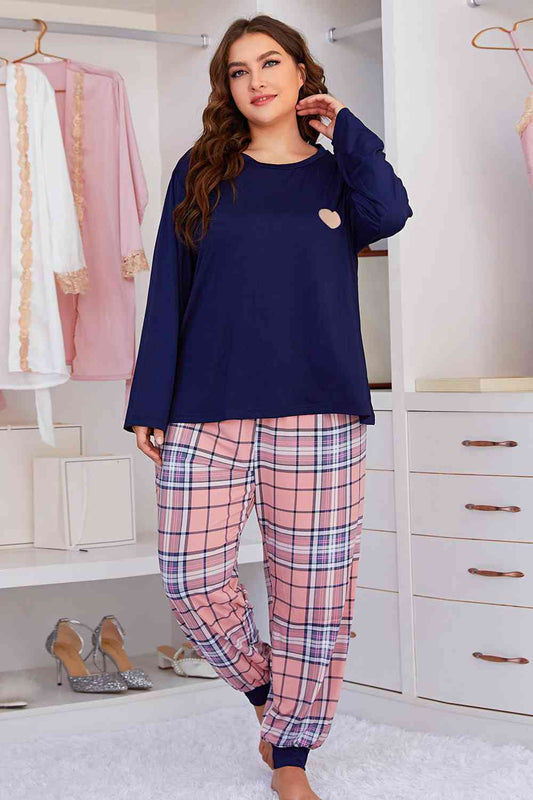 Plus Size Heart Graphic Top and Plaid Joggers Lounge Set